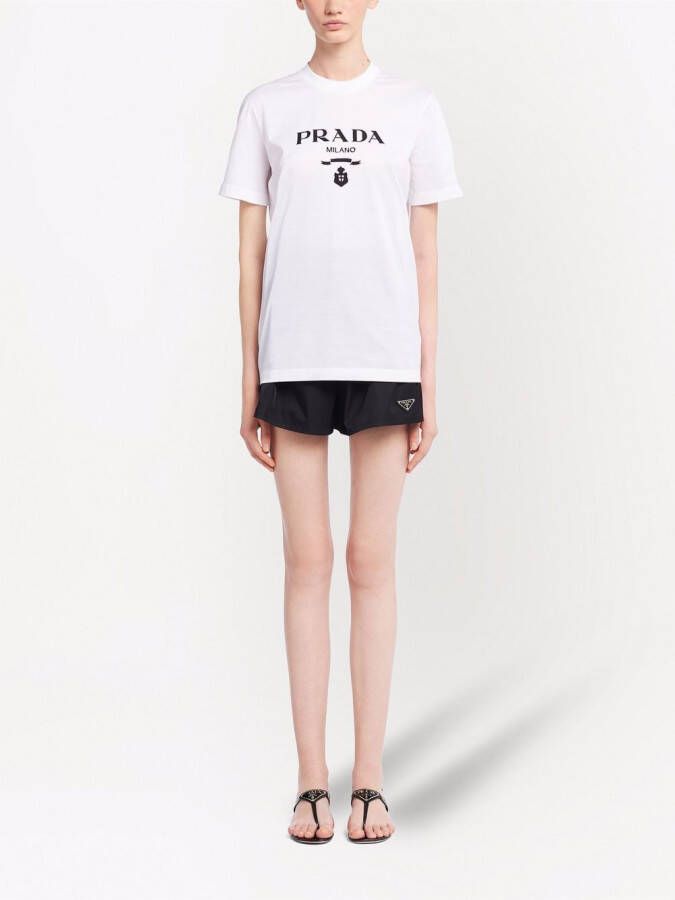 Prada T-shirt met geborduurd logo Wit