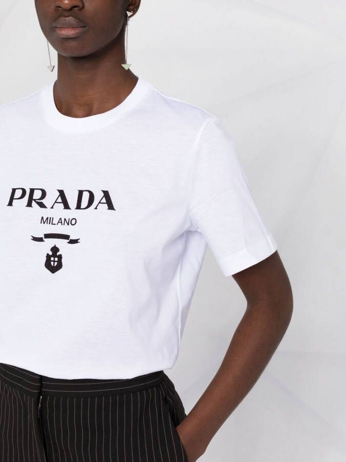 Prada T-shirt met logoprint Wit