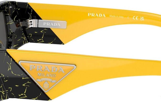 Prada Eyewear Zonnebril met logo Zwart