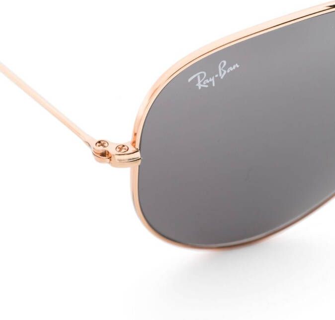 Ray-Ban Zonnebril met piloten montuur Goud