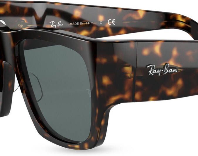 Ray-Ban Nomad Wayfarer zonnebril Groen