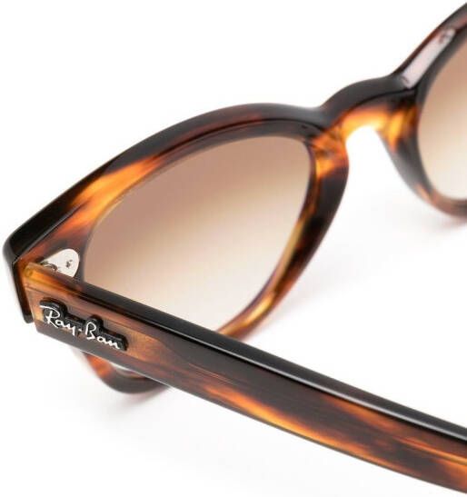 Ray-Ban Zonnebril met rechthoekig montuur Bruin