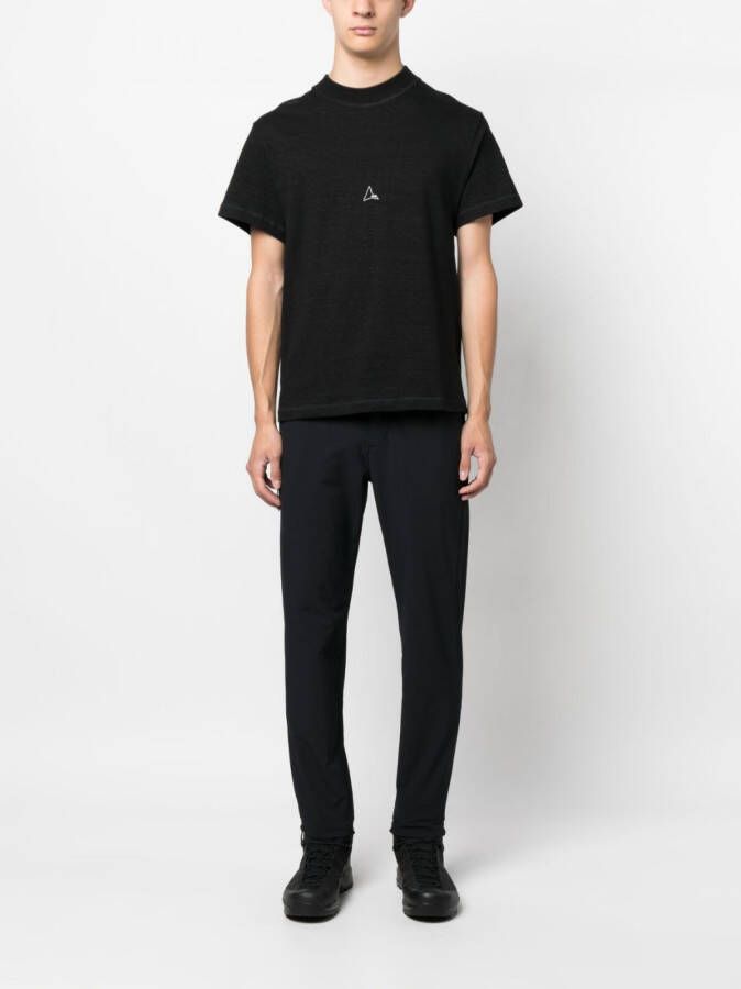 ROA T-shirt met geborduurd logo Zwart