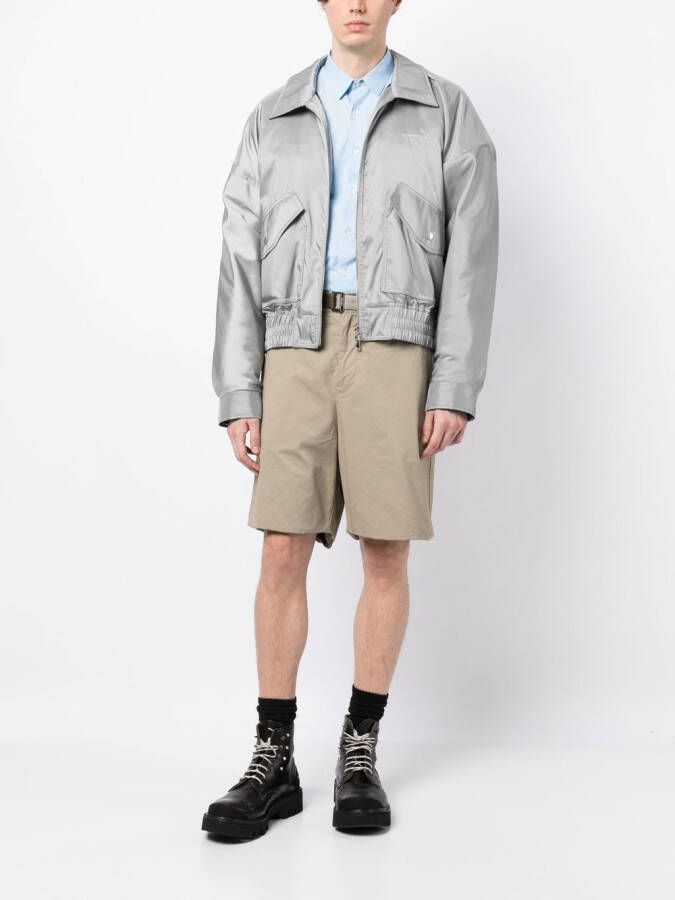 sacai Bermuda shorts met ceintuur Groen