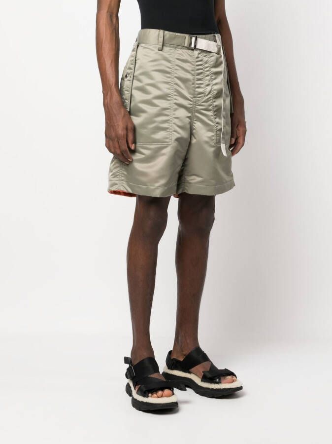 sacai Shorts met ceintuur Groen