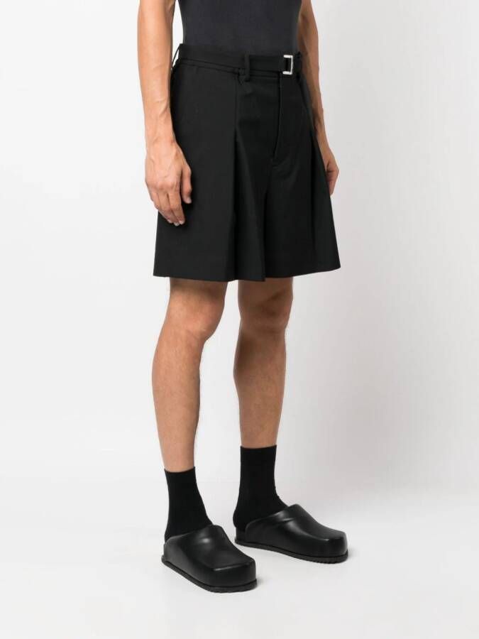 sacai Geplooide shorts Zwart
