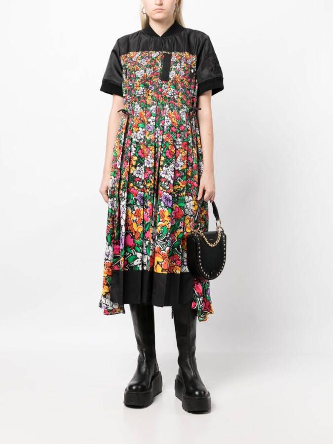 sacai Midi-jurk met bloemenprint Zwart