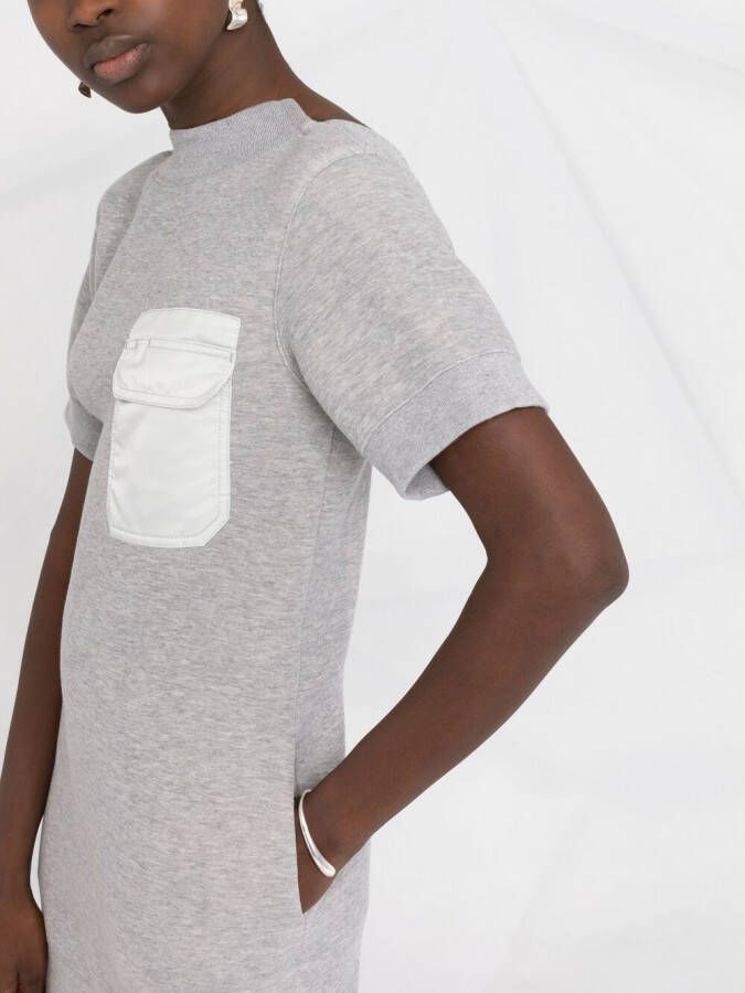 sacai Mini-jurk met contrasterende borstzak Grijs