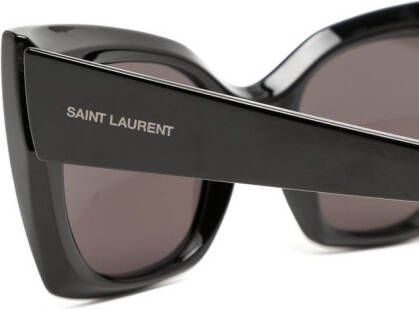 Saint Laurent Eyewear Zonnebril met kattenoog montuur Zwart