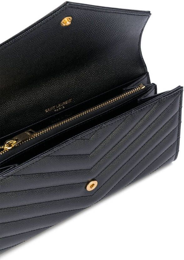 Saint Laurent Grote Cassandre matelassé portemonnee met omslag Zwart