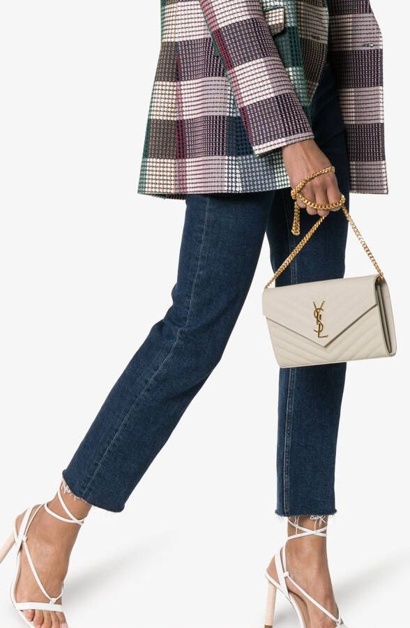 Saint Laurent Cassandra portemonnee met ketting Beige