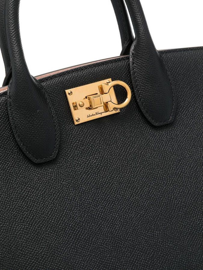 Ferragamo Studio kleine tas Zwart
