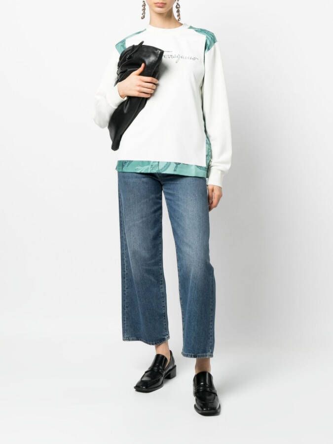Ferragamo Sweater met geborduurd logo Wit