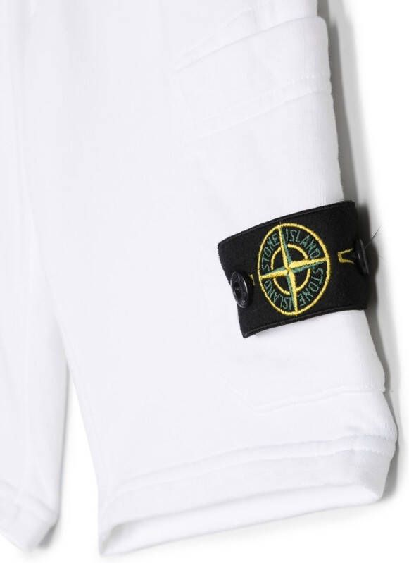 Stone Island Junior Trainingsshorts met badge Wit
