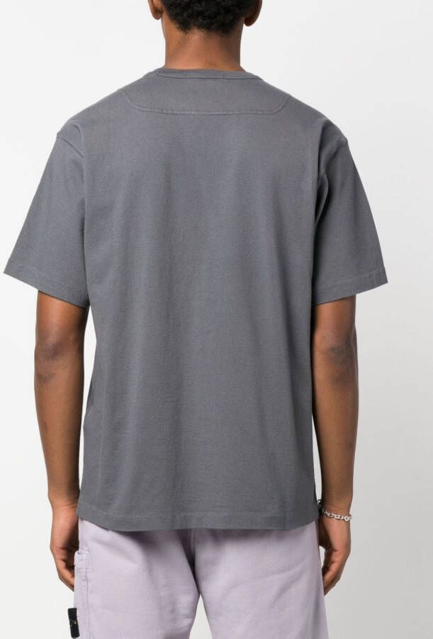 Stone Island T-shirt met geborduurd logo Grijs