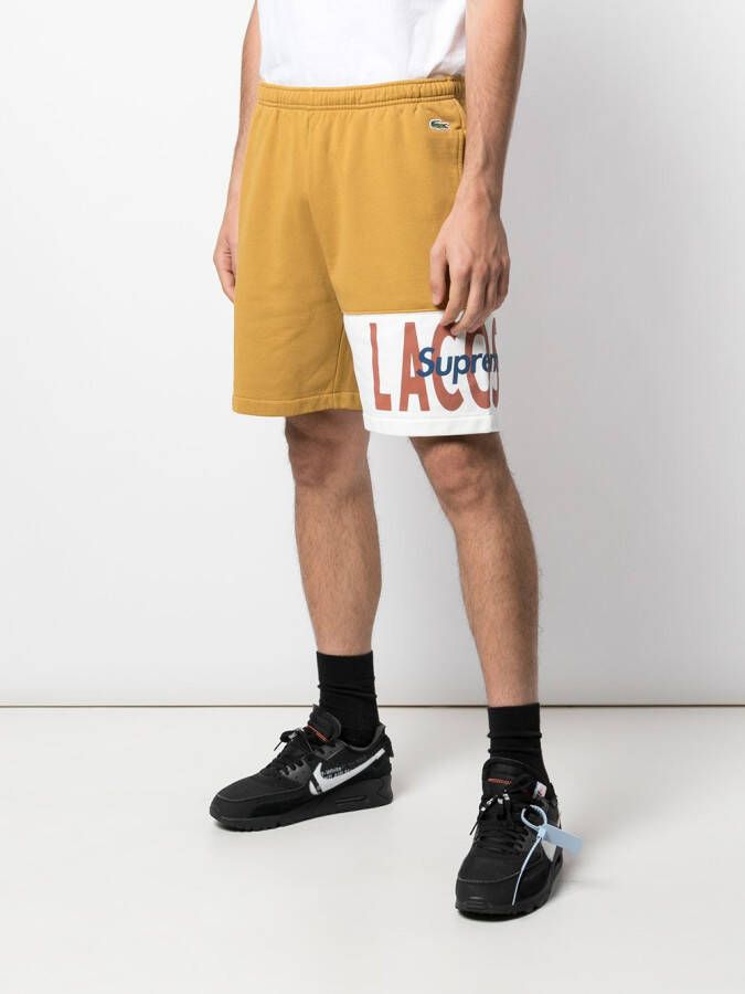 Supreme Trainingsshorts met logo vlak Goud