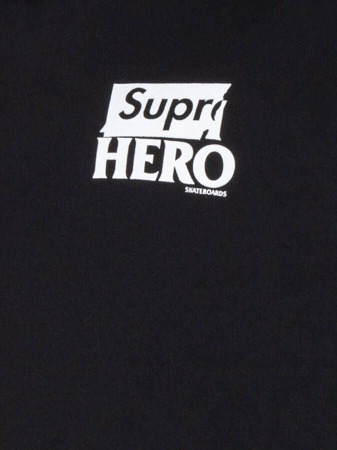 Supreme x Antihero hoodie Zwart