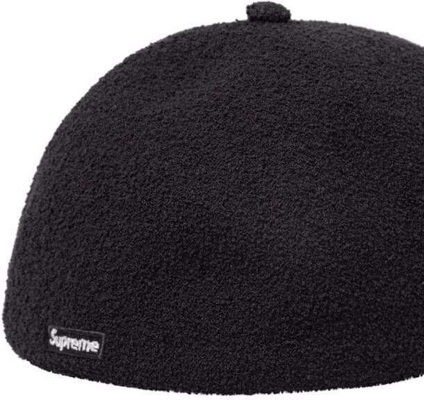 Supreme x Kangol Bermuda pet met borduurwerk Zwart