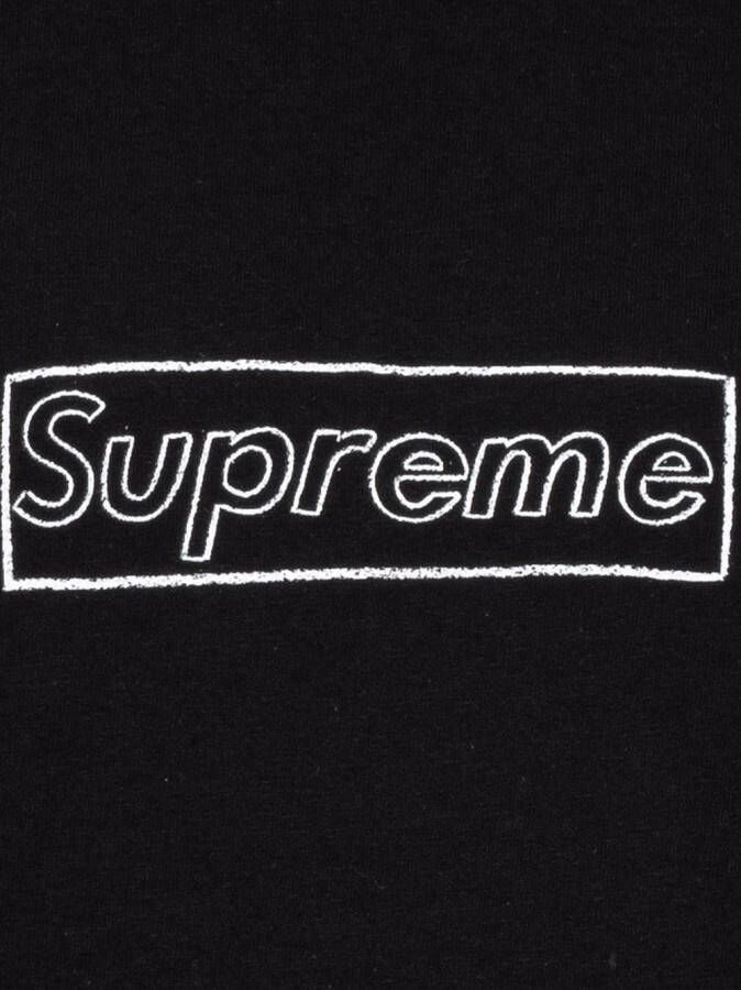 Supreme x KAWS T-shirt met logo Zwart