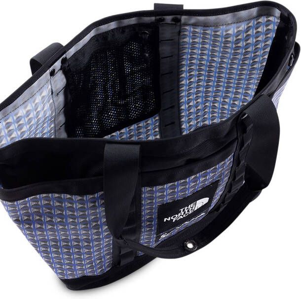 Supreme x The North Face Explore Utility shopper met studs Blauw