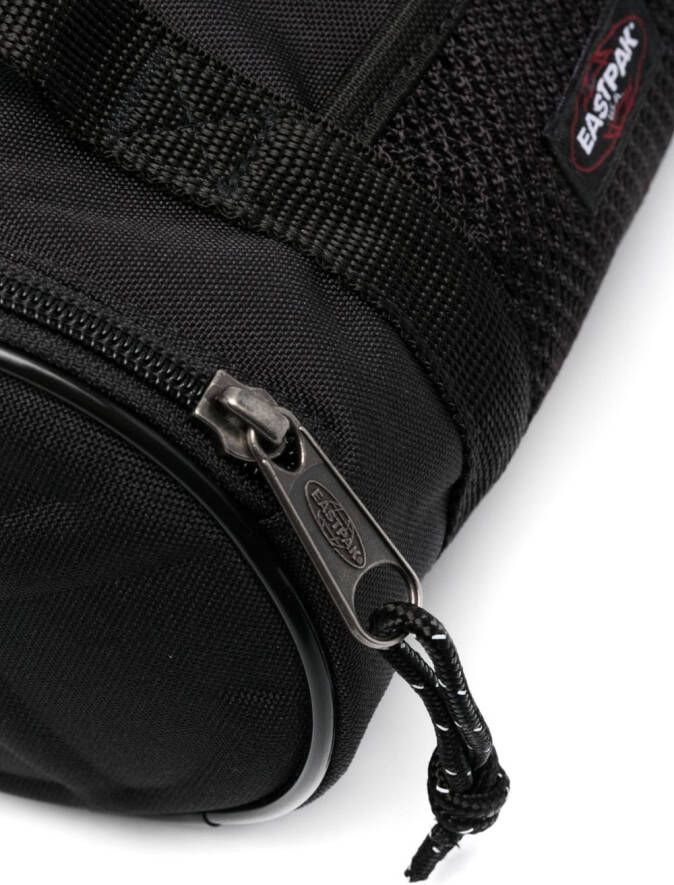 Telfar x Eastpak kleine duffeltas Zwart