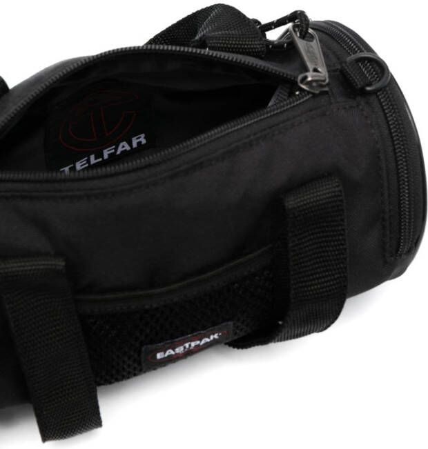 Telfar x Eastpak kleine duffeltas Zwart