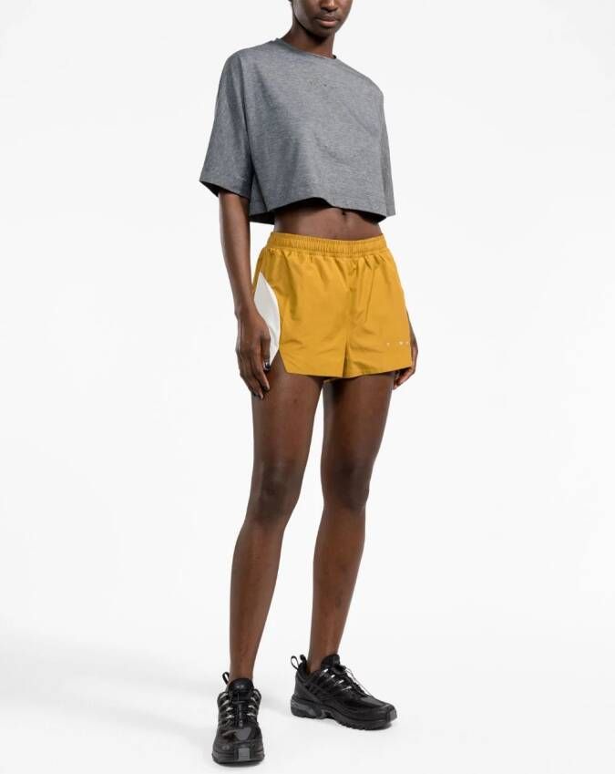 There Was One Shorts met colourblocking Geel