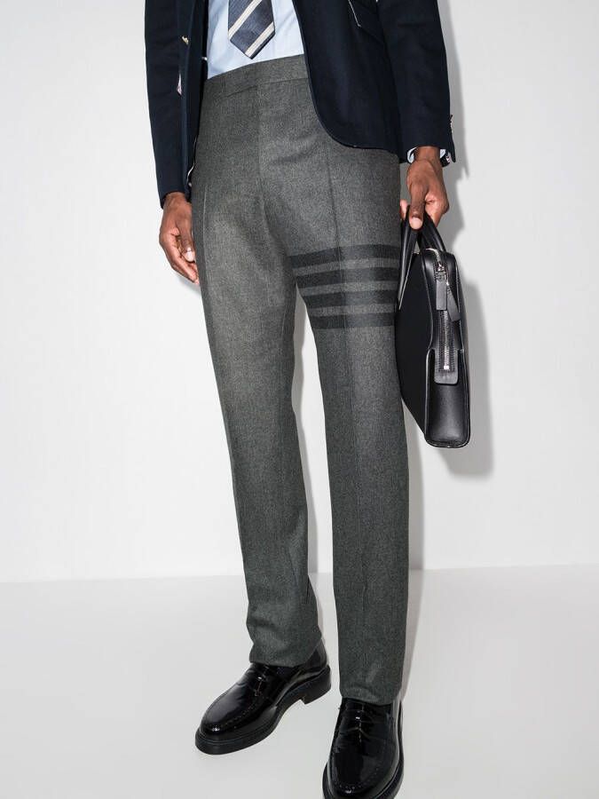 Thom Browne Broek met vier strepen Grijs