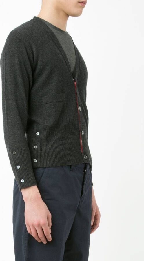 Thom Browne Classic Short V-Neck Cardigan With White 4-Bar Stripe In Cashmere Grijs