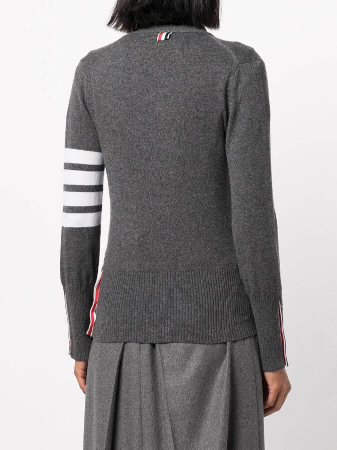 Thom Browne Classic V-Neck Cardigan In Cashmere With White 4-Bar Sleeve Stripe Grijs