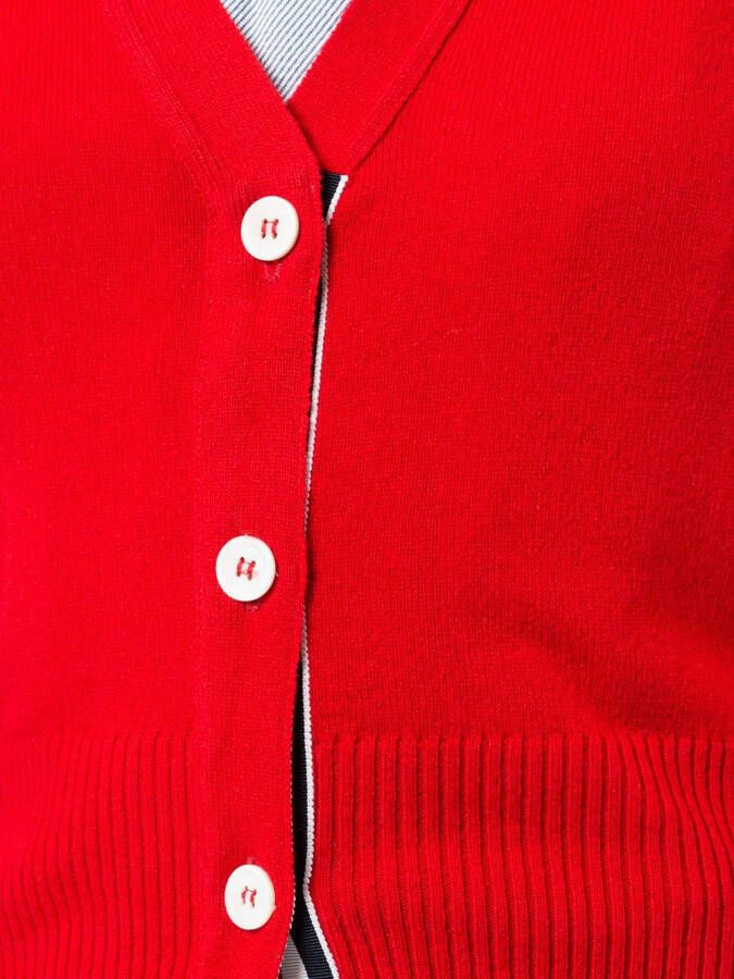 Thom Browne klassiek vest met V-hals In witte 4-strepen streep In kasjmier Rood