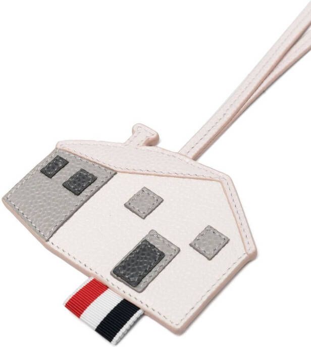 Thom Browne Label met patroon Roze