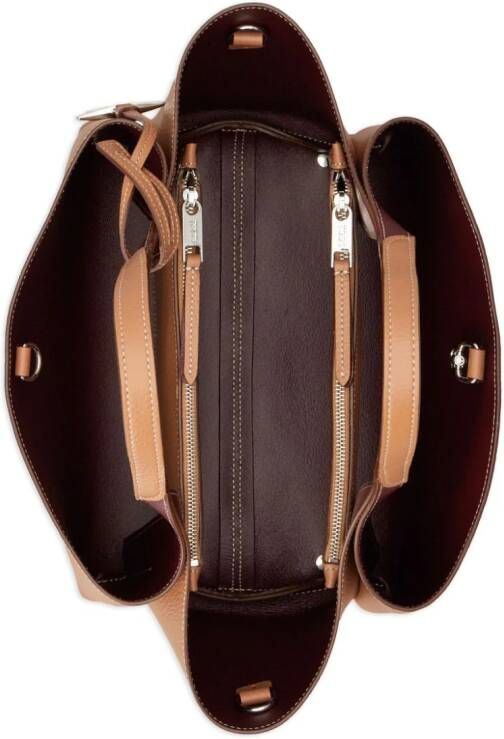 Tod's Schoudertas met logoprint Bruin