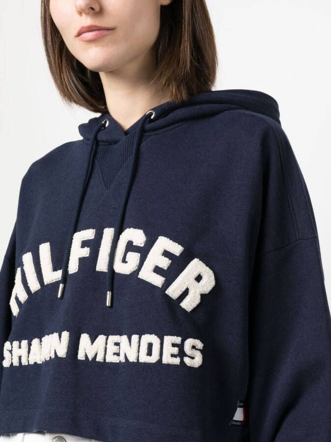 Tommy Hilfiger x Shawn Mendes cropped hoodie Blauw