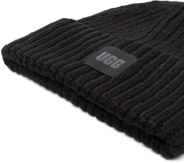 UGG Muts met logopatch Zwart