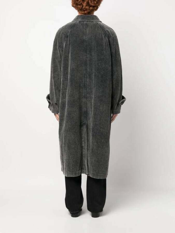 Uma Wang Trenchcoat met verborgen sluiting Grijs
