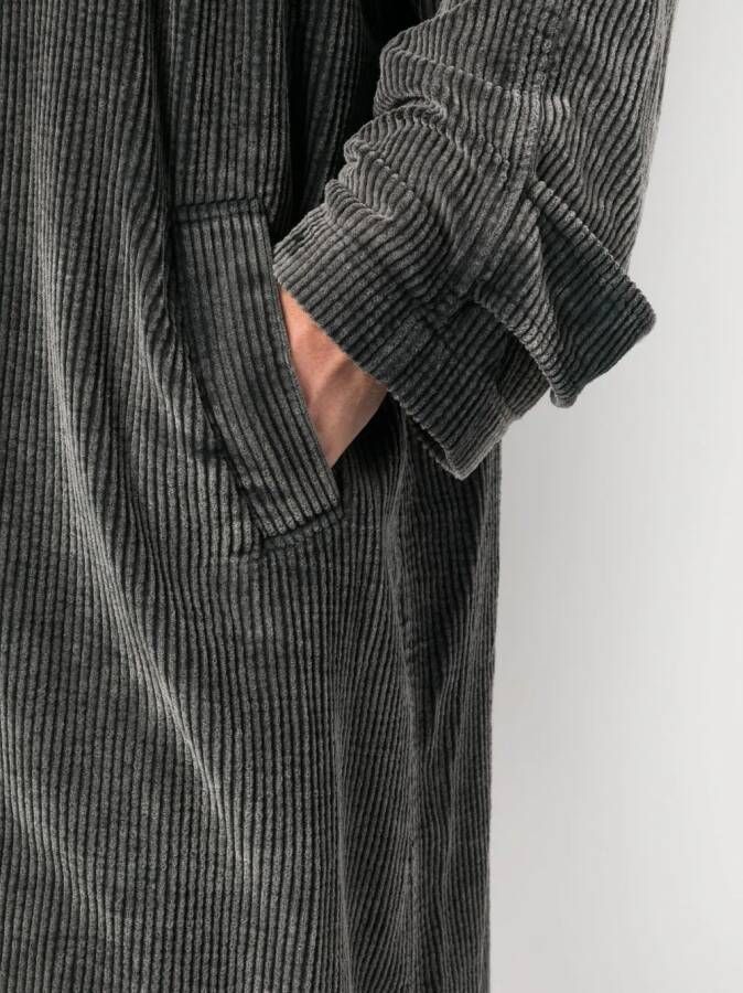 Uma Wang Trenchcoat met verborgen sluiting Grijs