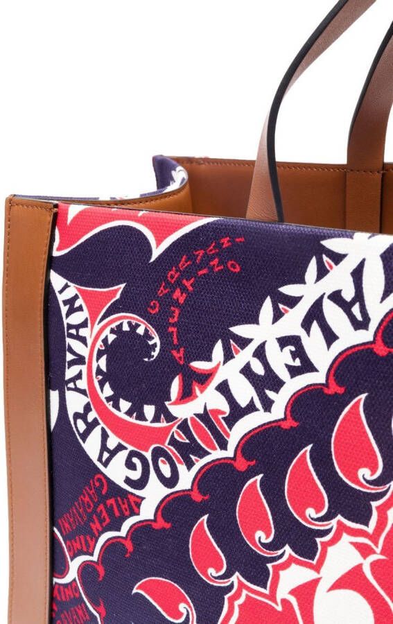 Valentino Garavani VLogo Signature shopper met bandanaprint Blauw