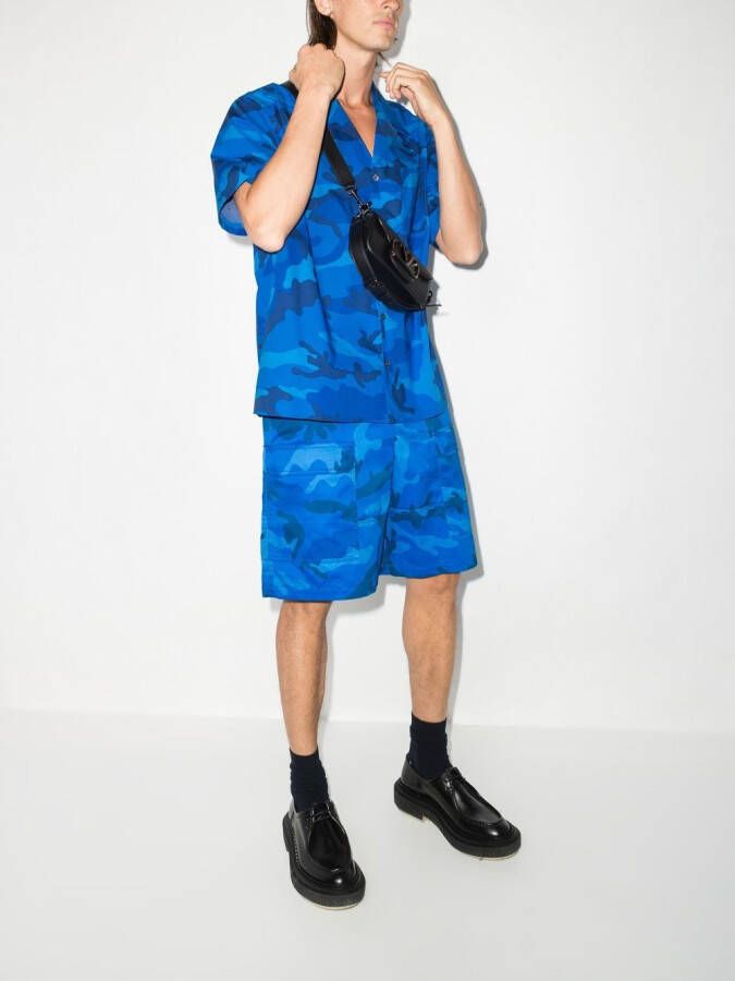 Valentino Garavani Shorts met camouflageprintL Blauw