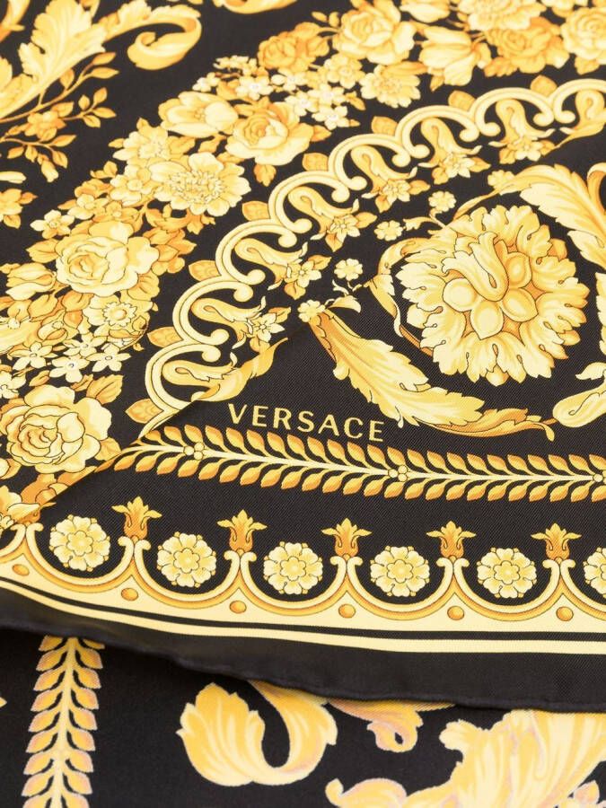 Versace Zijden sjaal met print Geel