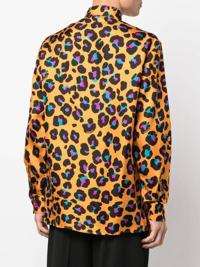 Versace Blouse met luipaardprint Oranje
