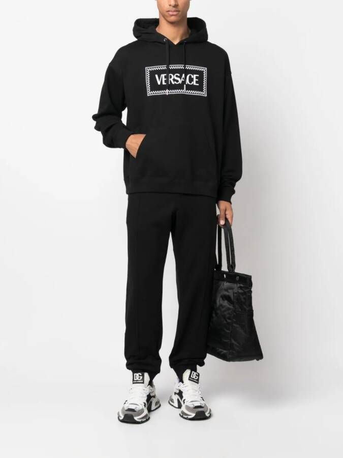 Versace 90s Vintage hoodie met geborduurd logo Zwart