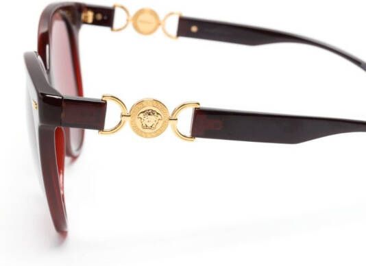 Versace Eyewear Medusa zonnebril met cat-eye montuur Rood