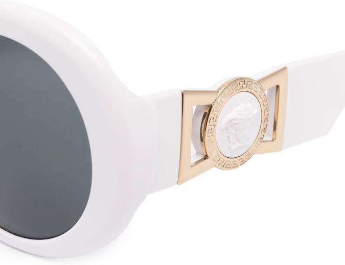 Versace Eyewear VE4414 zonnebril met oversized rond montuur Wit