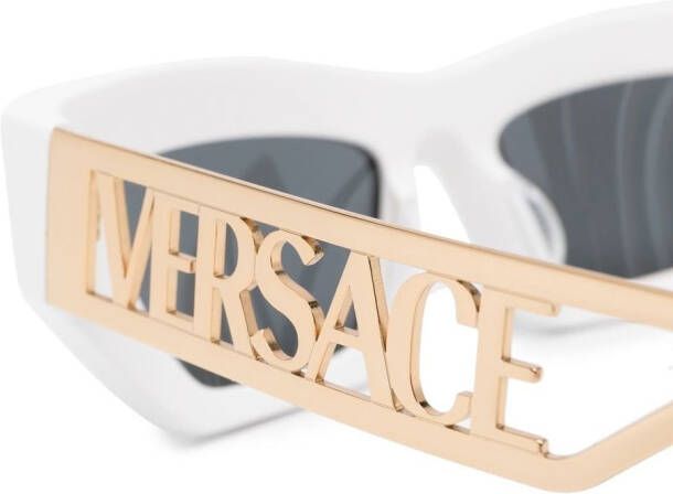 Versace Eyewear Zonnebril met kattenoog montuur Wit