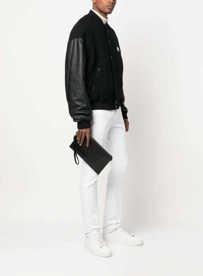 Versace Jeans Couture Clutch met logoplakkaat Zwart