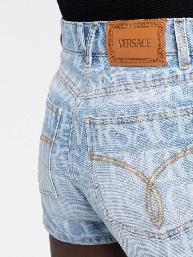 Versace Shorts met logoprint Blauw