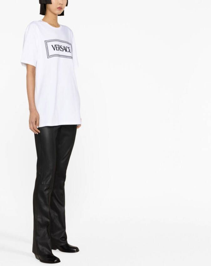Versace 1990s T-shirt met geborduurd logo Wit