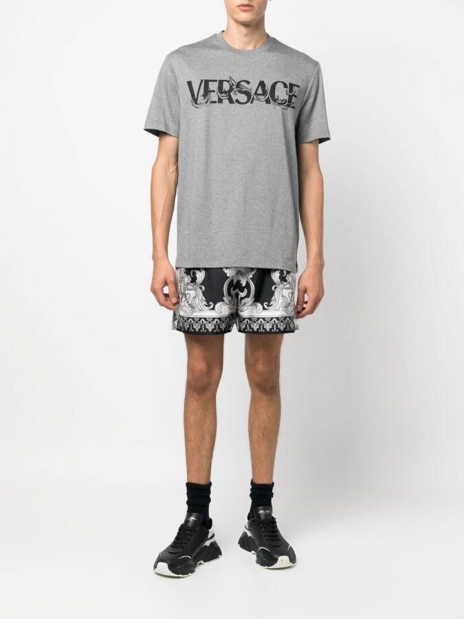 Versace T-shirt met logoprint Grijs