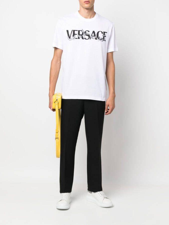 Versace T-shirt met barok en logoprint Wit